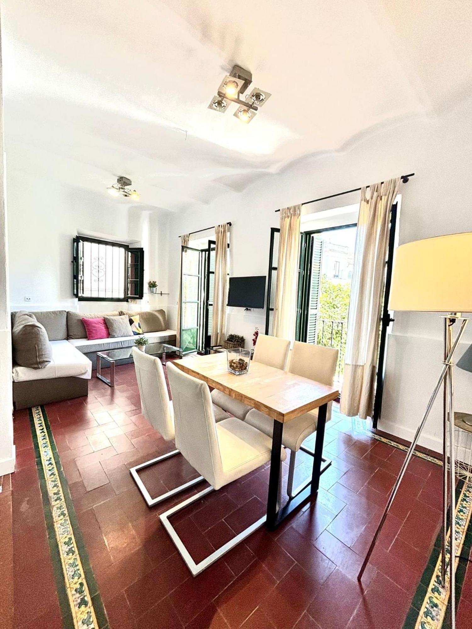Ferienwohnung Plaza De Santa Cruz Sevilla Exterior foto